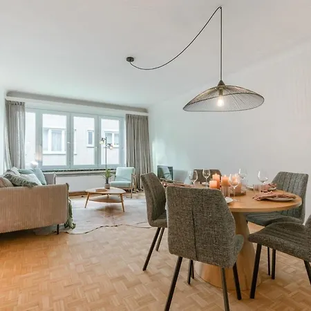 Pleasant In The Center Of Apartment