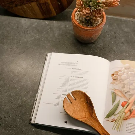 Appartamento Pleasant In The Center Of *